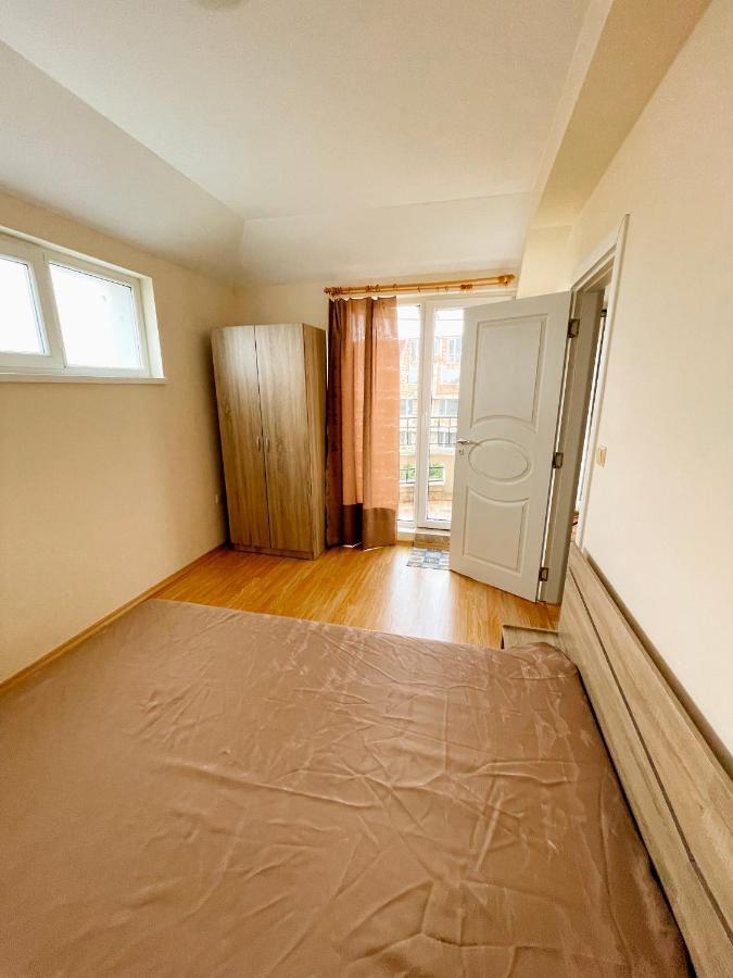 Mellia Boutique Apartments Ravda Bagian luar foto