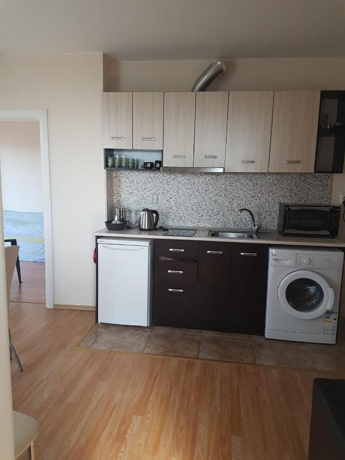 Mellia Boutique Apartments Ravda Bagian luar foto