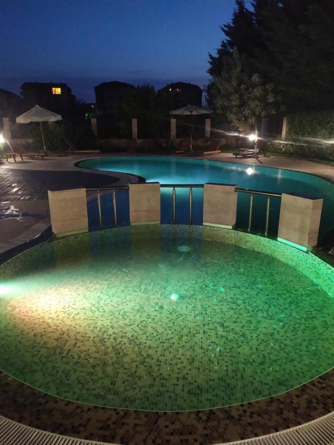 Mellia Boutique Apartments Ravda Bagian luar foto